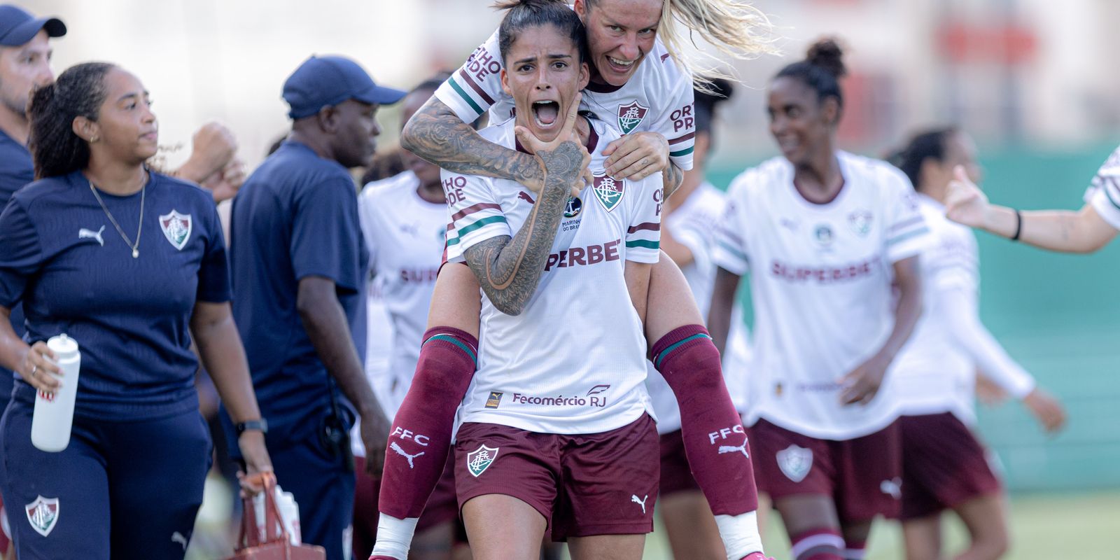 Com gol no fim, Fluminense bate Vitória pelo Brasileirão Feminino