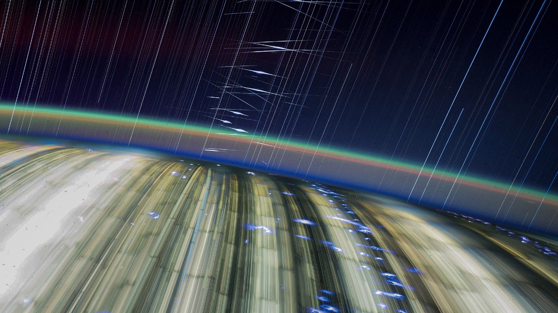 As megaconstelações de satélites continuam a crescer. Seus destroços poderiam cair sobre nós?