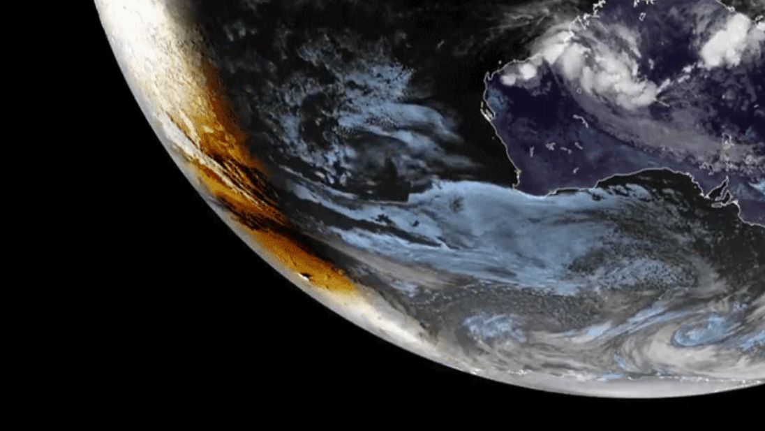 Veja a sombra da lua escurecendo a Antártica em imagens épicas de satélite do eclipse solar de 17 de fevereiro (vídeo)