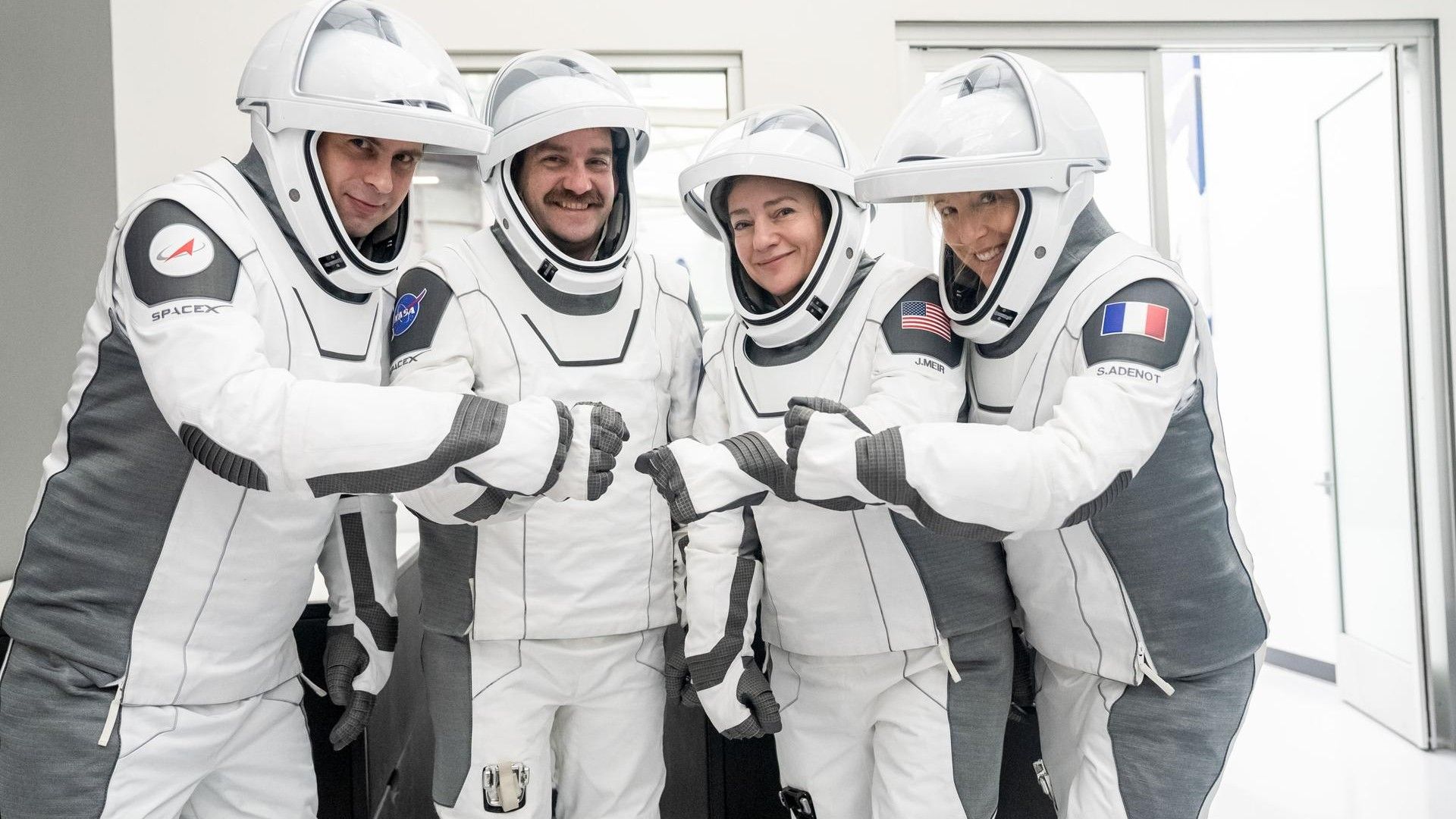 Quem são os astronautas da missão Crew-12 da SpaceX para a ISS?