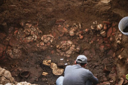 Tumba cheia de ouro de 1.000 anos descoberta no Panamá – The History Blog