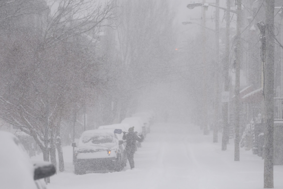 Alerta de grande tempestade de inverno: previsão de queda de neve massiva e ventos frios de -65°, com mais de 25 centímetros de neve em algumas áreas