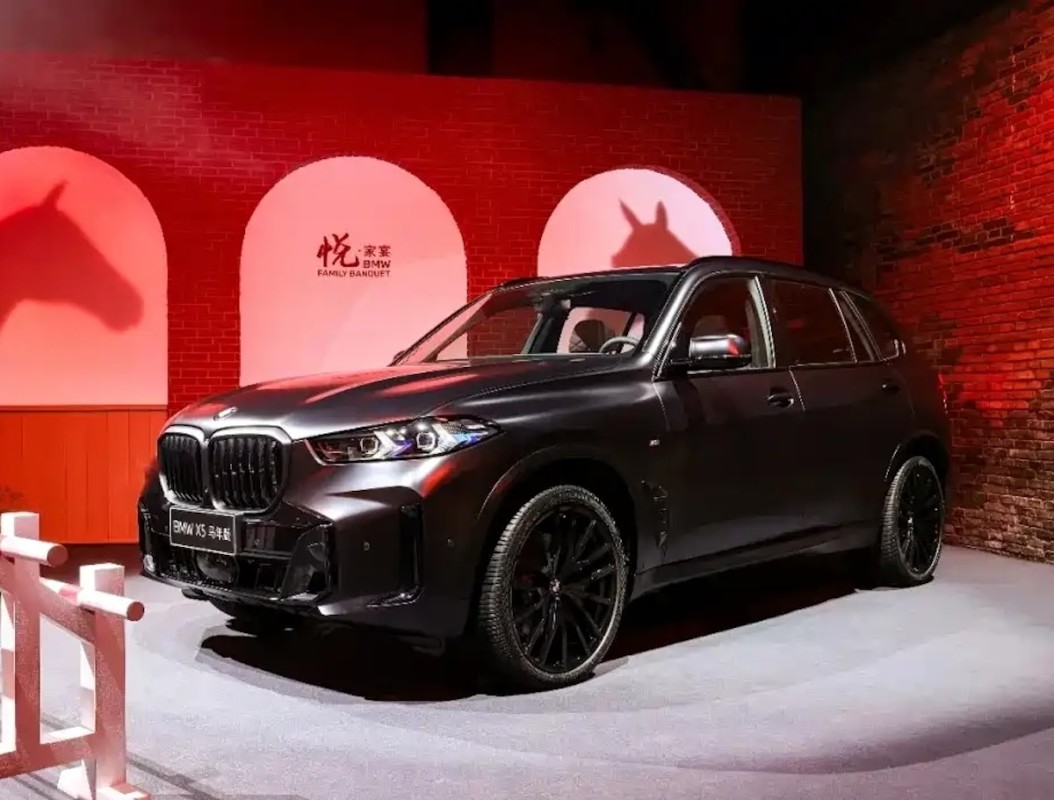 BMW X5 recebe um tratamento especial para o Ano Novo Lunar