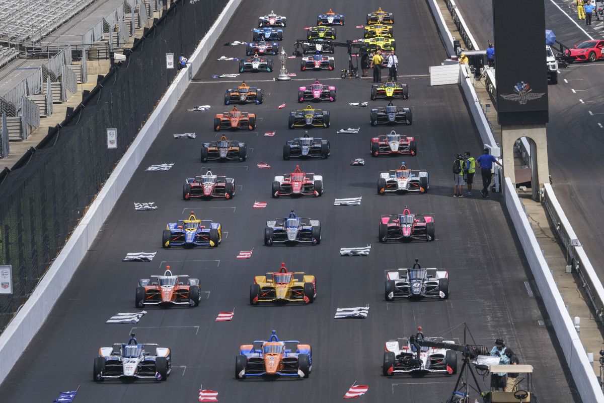 Trump assina pedido para primeira corrida de rua da IndyCar em Washington, DC