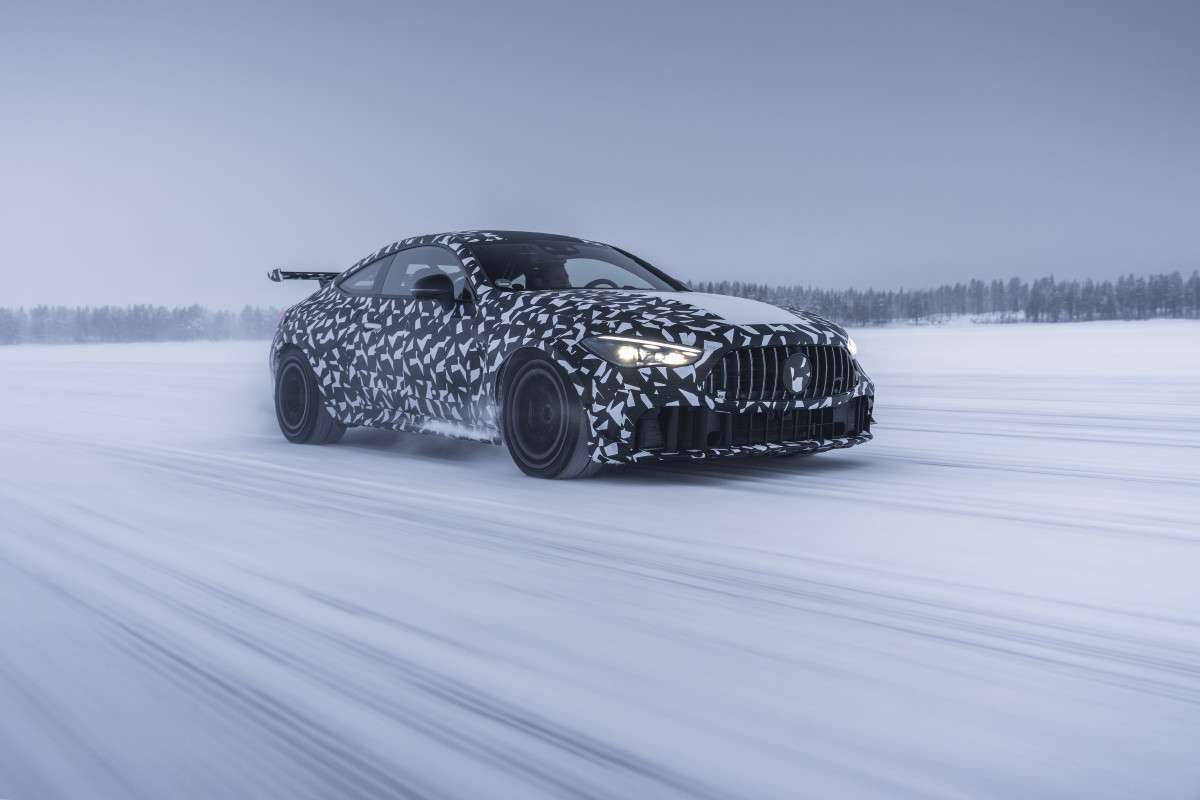 Mercedes-Benz provoca novo ‘Extreme’ AMG CLE Mythos