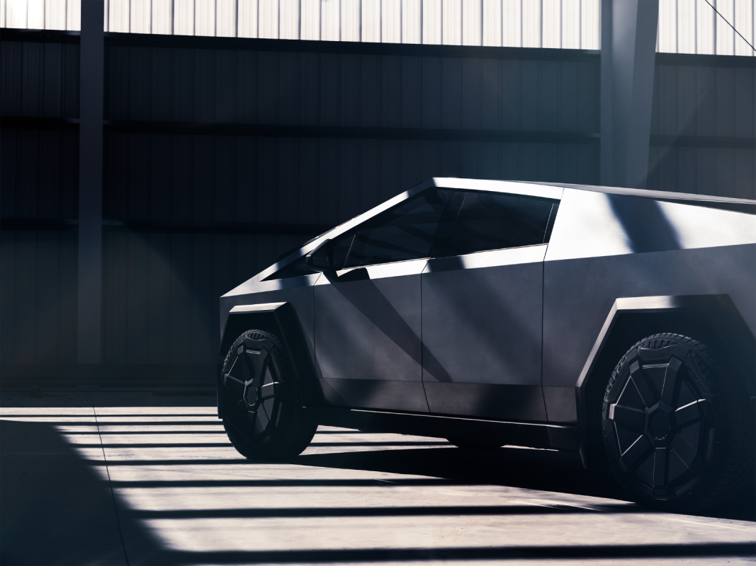 Tesla processada após 150 libras de peças do Cybertruck supostamente ferirem trabalhador