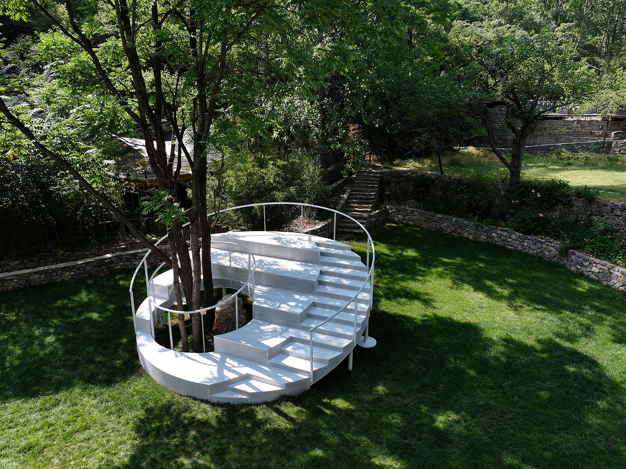 Círculo Pit / Studio Clash