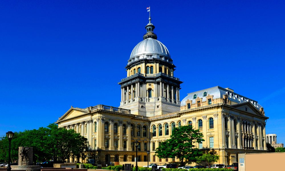 Illinois avalia revisão do seguro automóvel