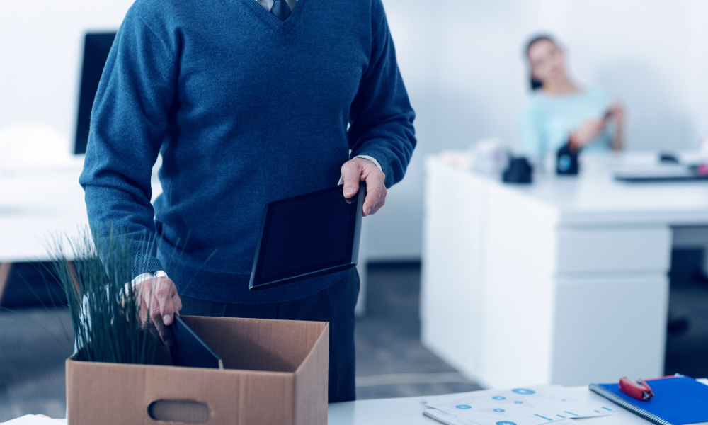 Manuseie com cuidado: muitos trabalhadores desejam compartilhar experiências de demissão on-line