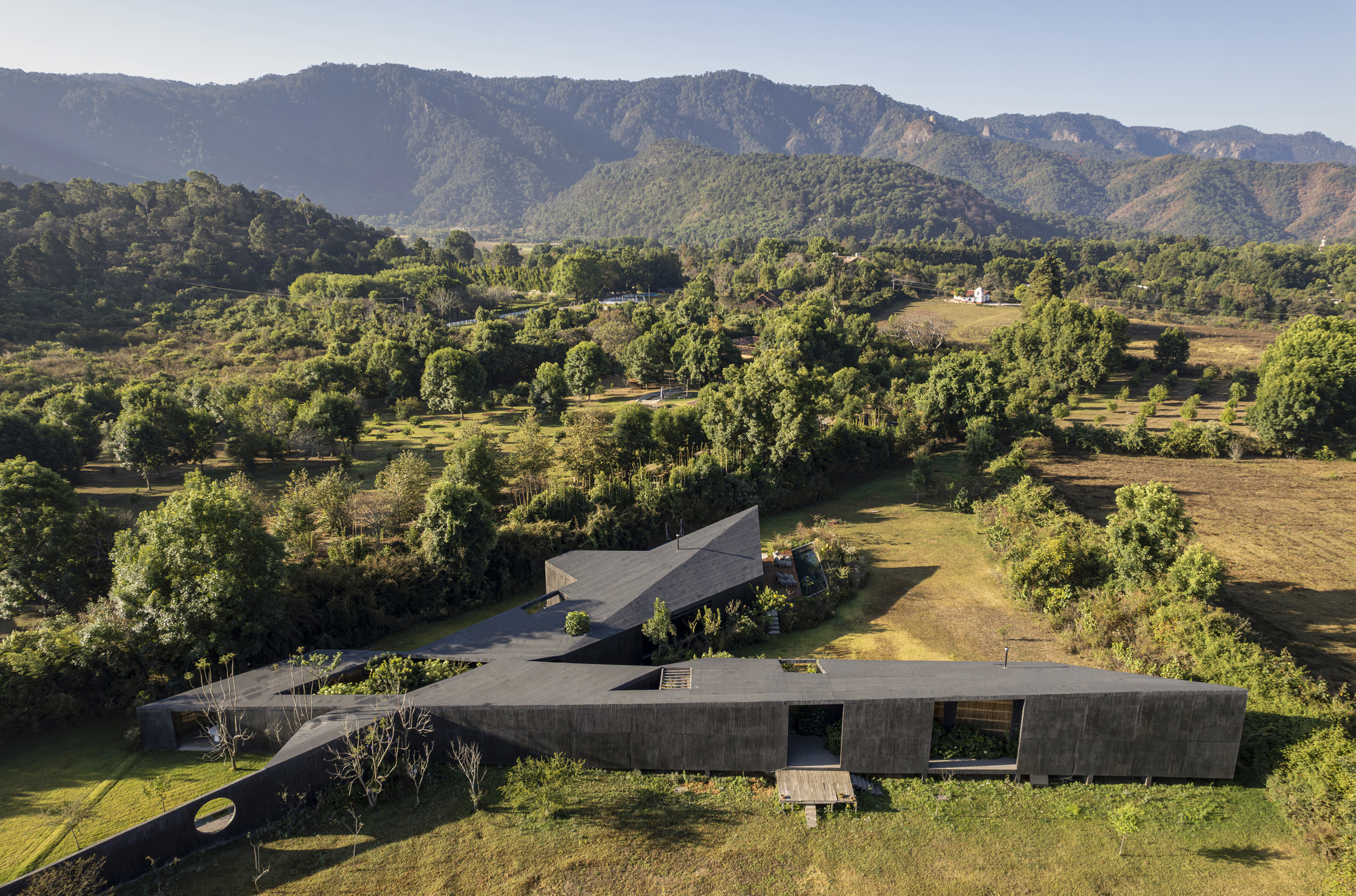 Casa Mavra / TAC Taller Alberto Calleja