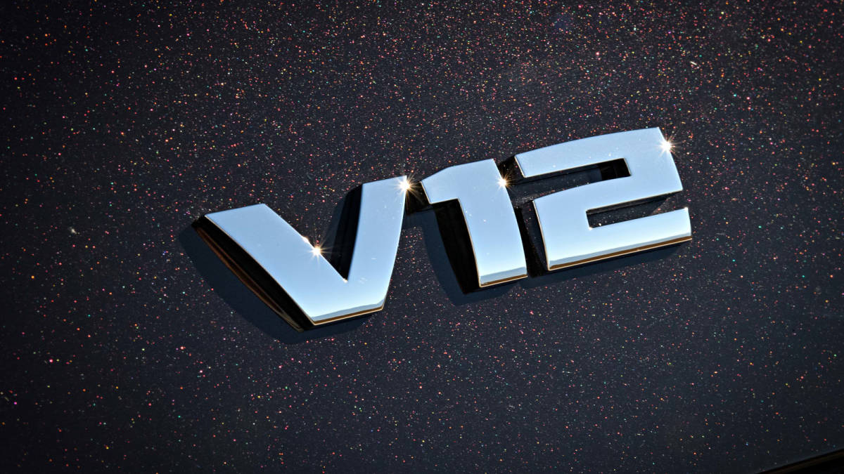 O último V12 Série 7 da BMW recebe envio de 711 HP