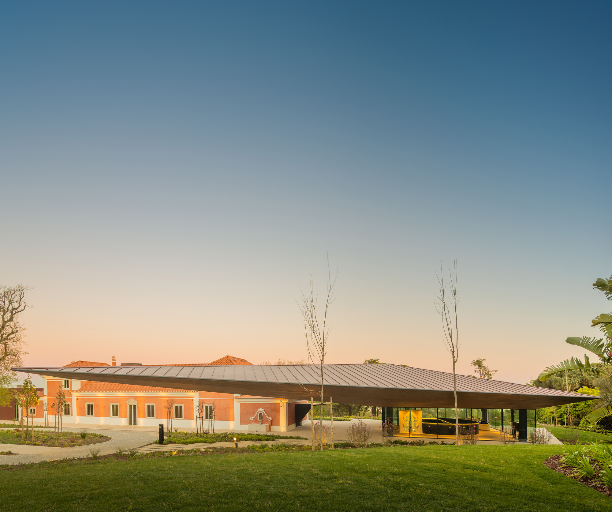 Albuquerque Foundation / Bernardes Arquitetura
