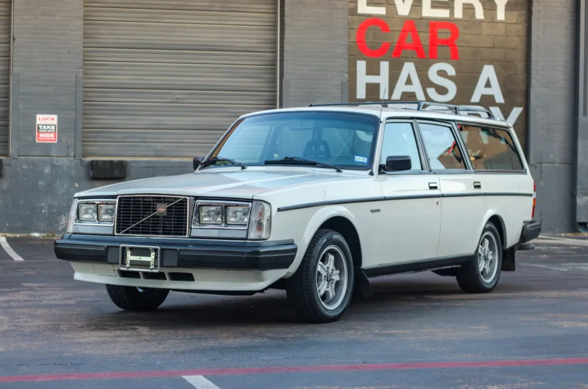 Como a Volvo passou dos carros mais confiáveis ​​para perto do fundo