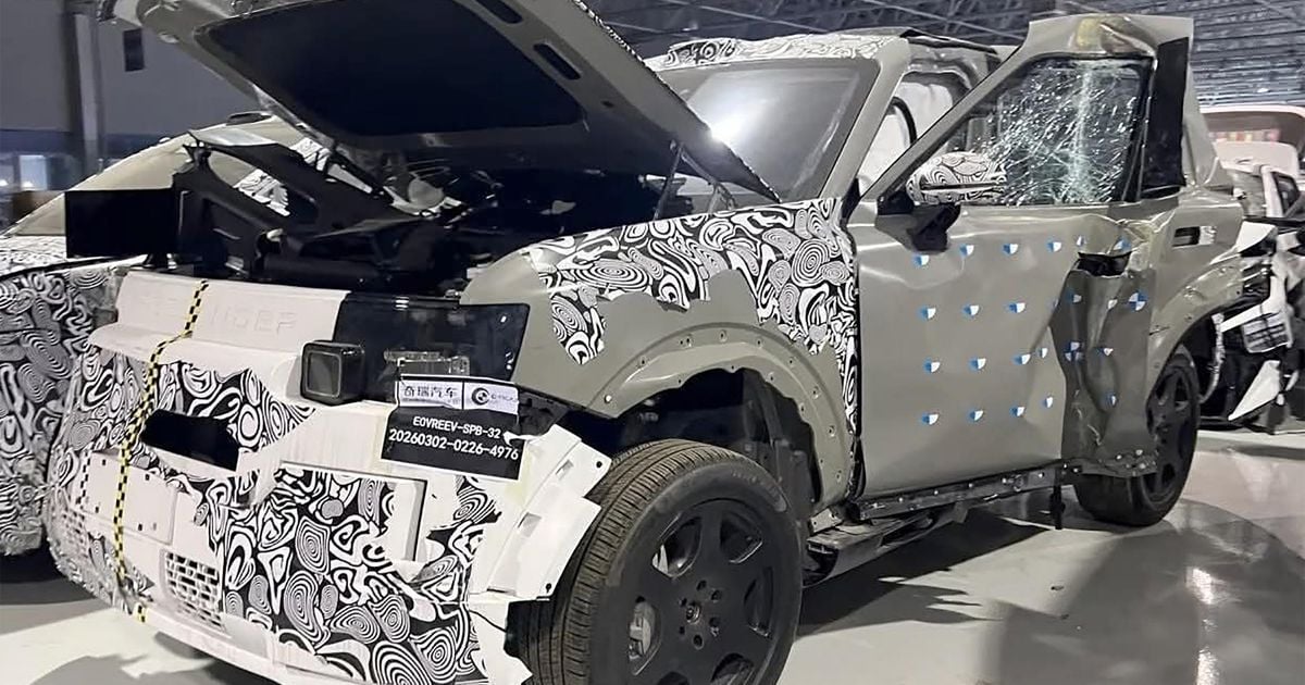 Teste de colisão revela design do primeiro modelo Freelander da Land Rover e Chery