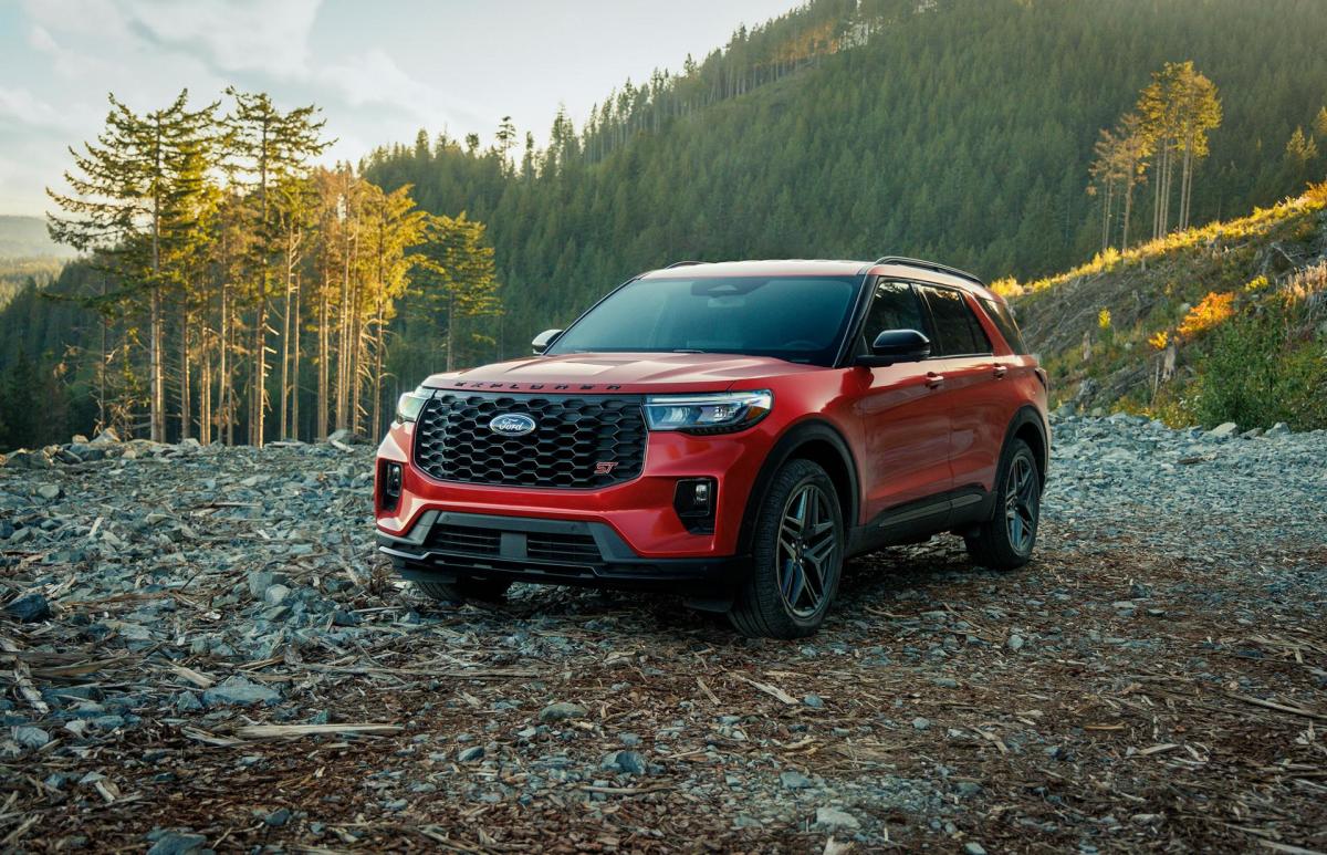 Os grandes SUVs da Ford tiveram as melhores vendas em fevereiro em 26 anos