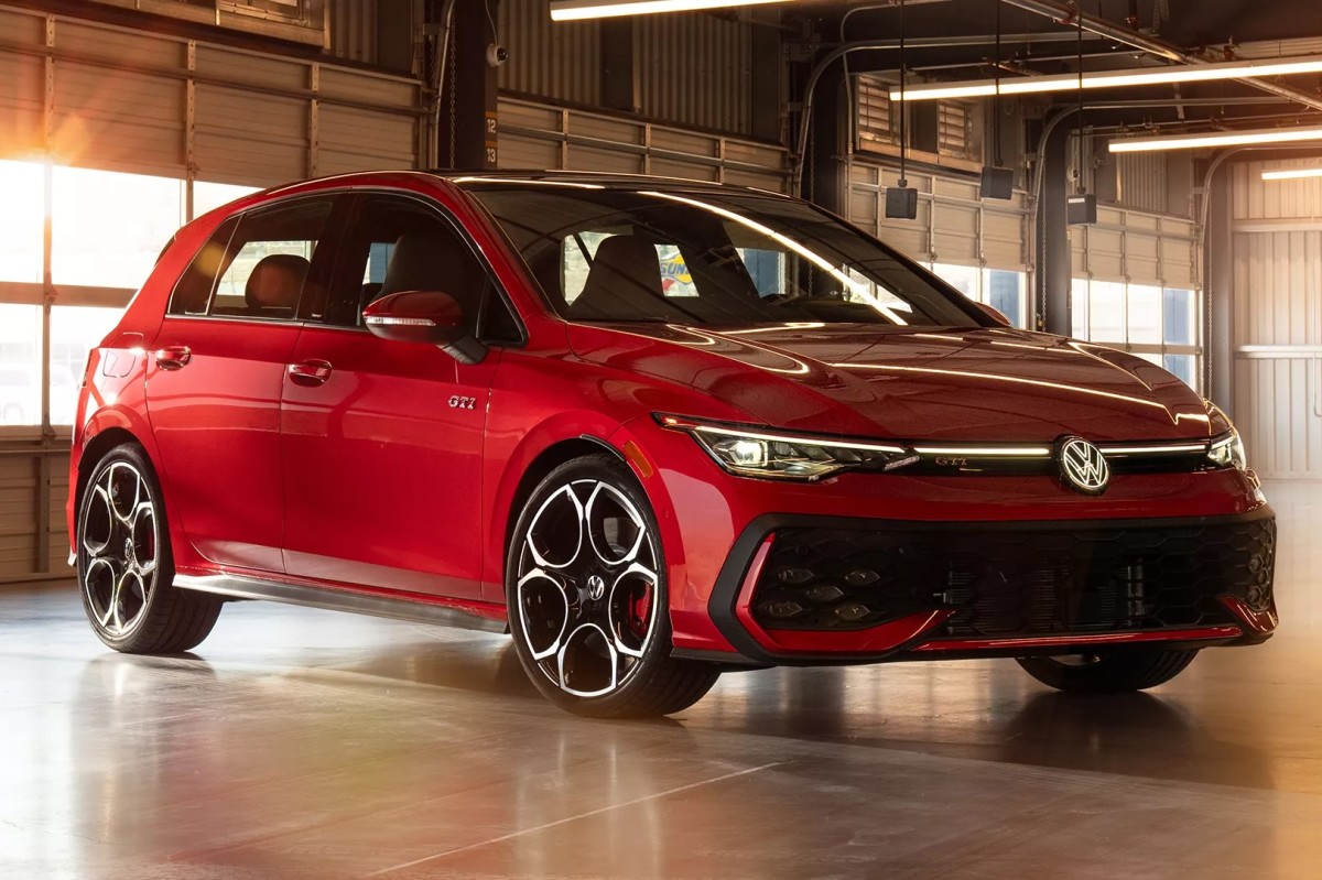 Agora seria um ótimo momento para comprar um Volkswagen Golf GTI