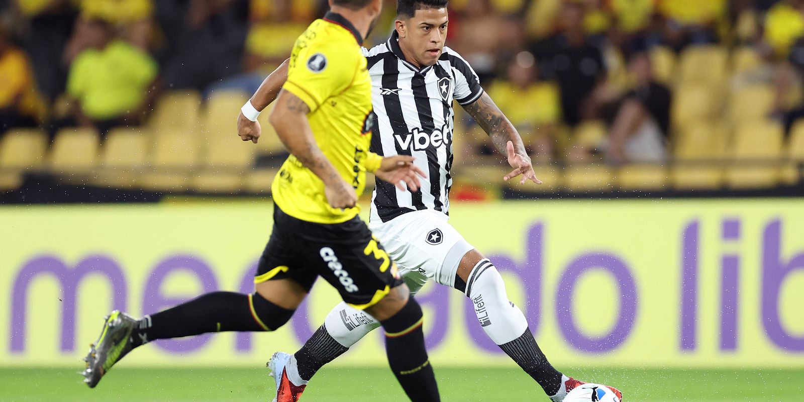 Pré-Libertadores: Botafogo arranca empate com Barcelona em Guayaquil