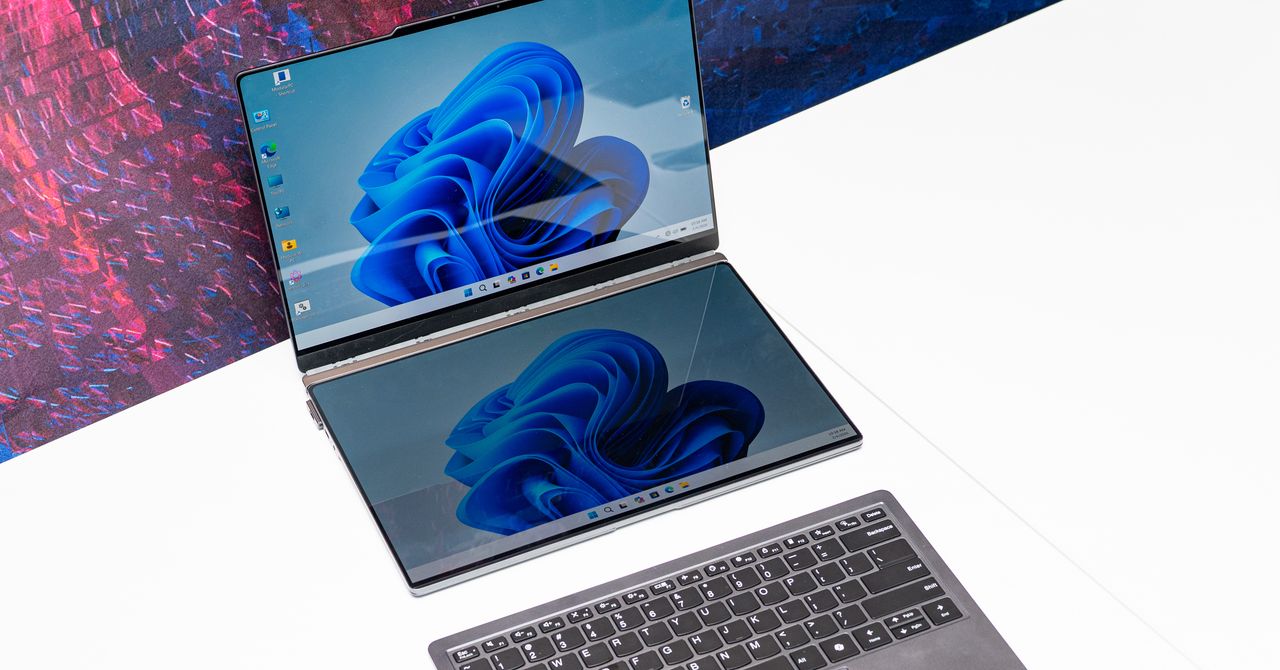 Os mais recentes conceitos malucos da Lenovo incluem um laptop com monitor portátil integrado