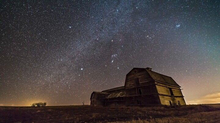 A lua nova de março de 2026 traz vistas deslumbrantes de Júpiter, Vênus, luz zodiacal e muito mais