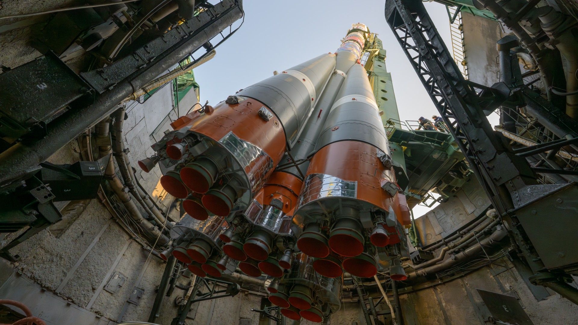 Rússia conserta plataforma de lançamento danificada pelo lançamento de astronauta no Dia de Ação de Graças na Estação Espacial Internacional