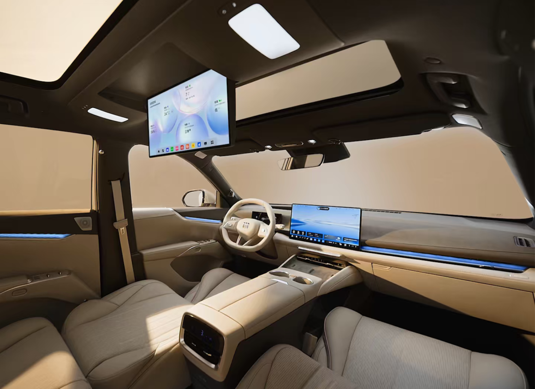 O interior deste Buick SUV não se parece em nada com os da América