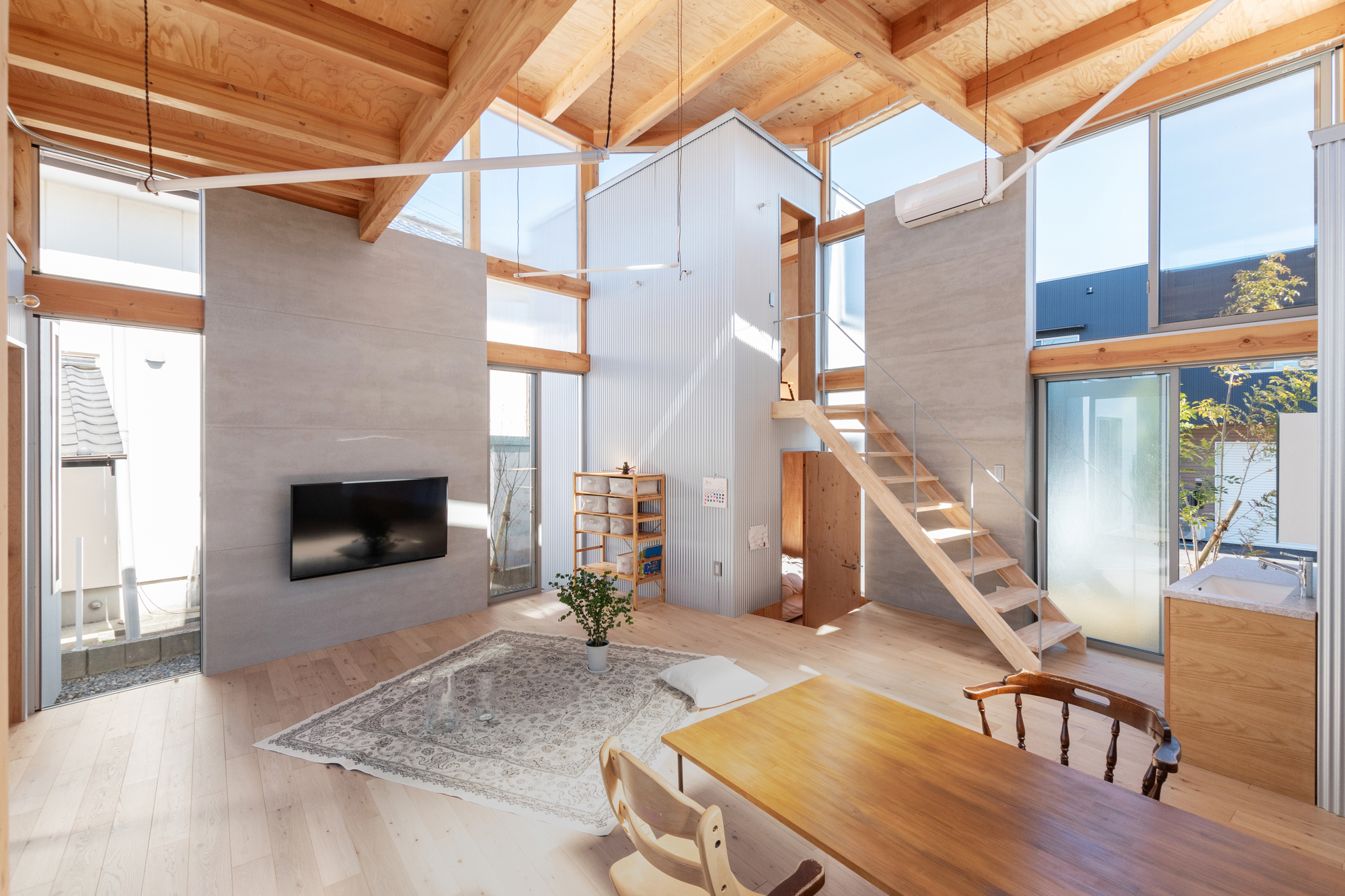 Casa em Umenoki / Hidekazu Kishi Architects