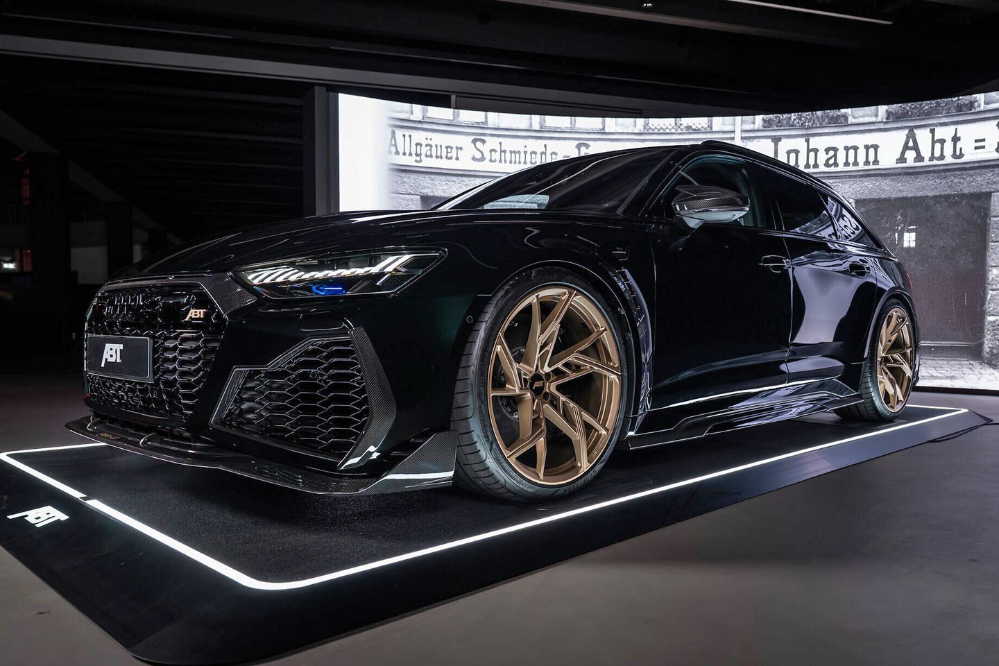 Novo Audi RS6 LE de 800 cv marca 130 anos da Abt