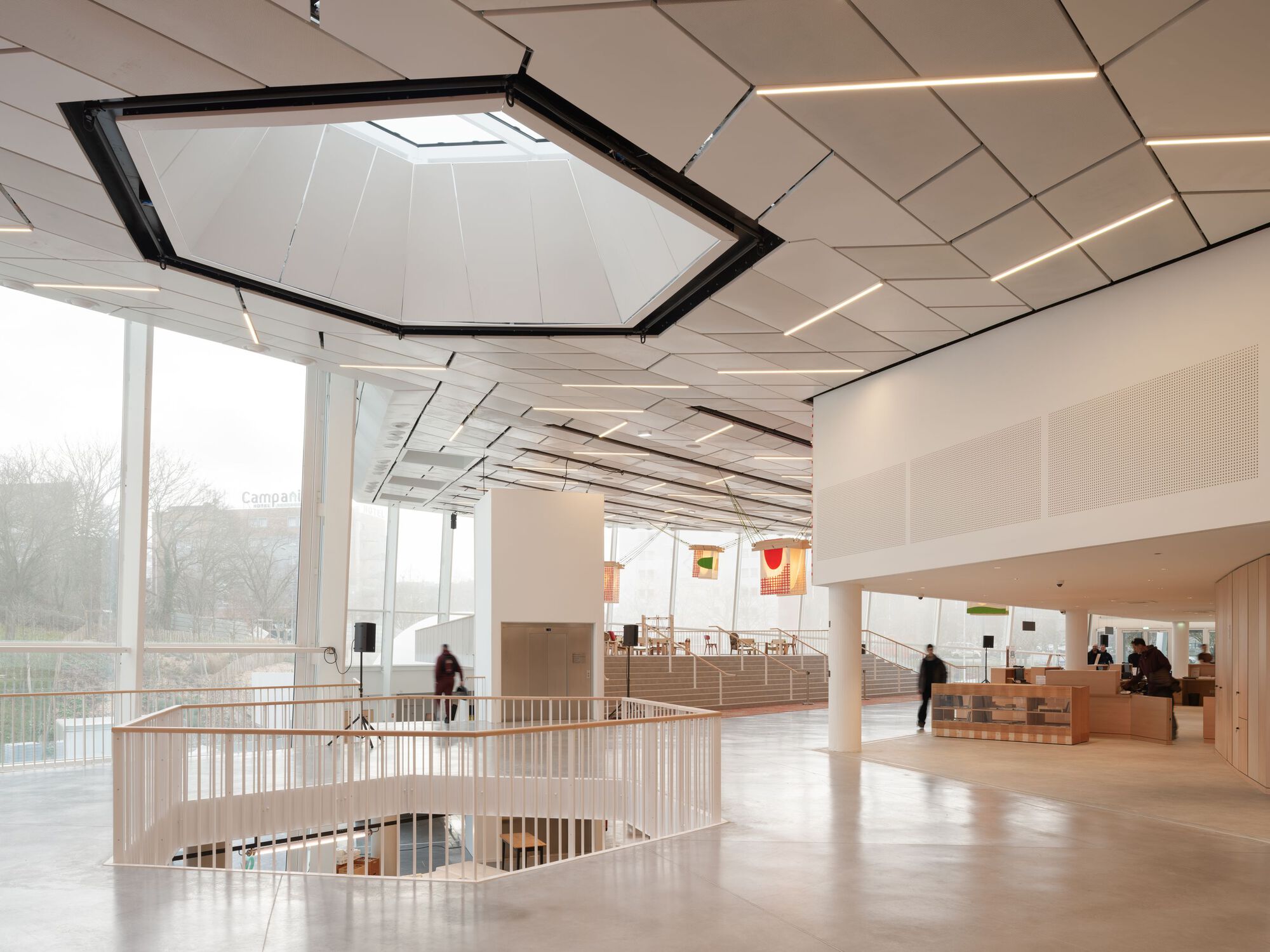 Renovação e Reabilitação do Centro Nacional de Teatro Nanterre-Amandiers / Snøhetta