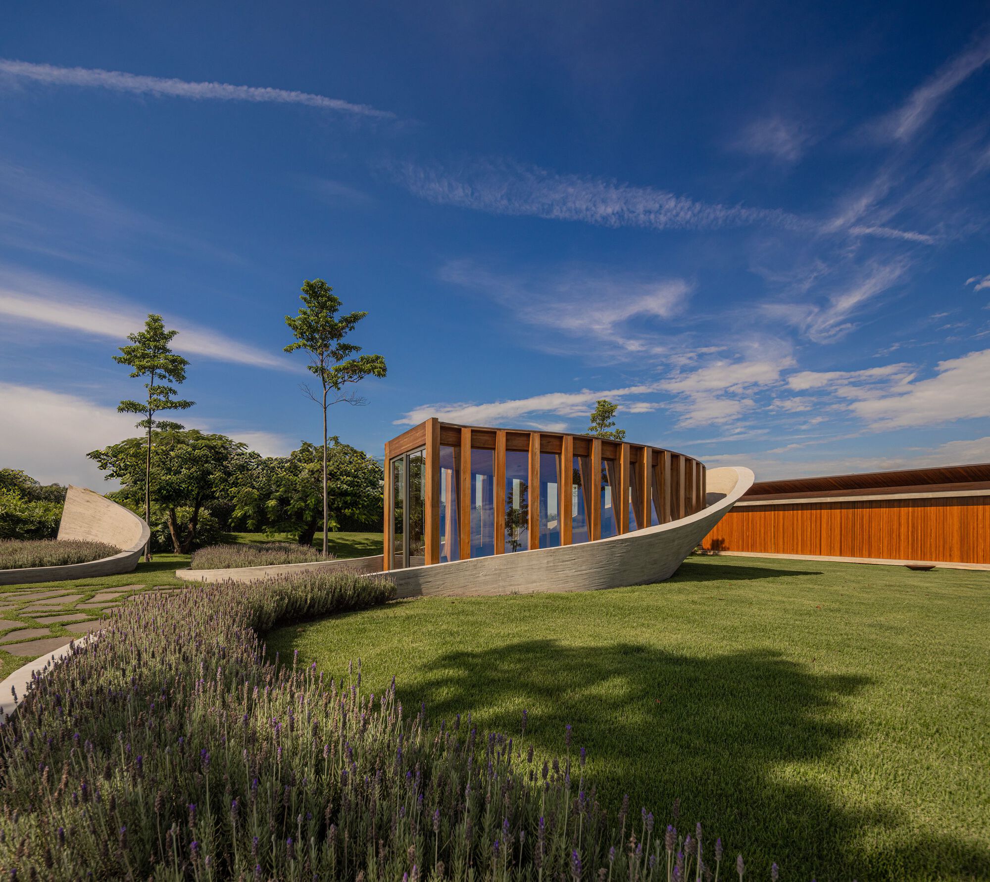 Nest Chapel / Felipe Caboclo Arquitetura