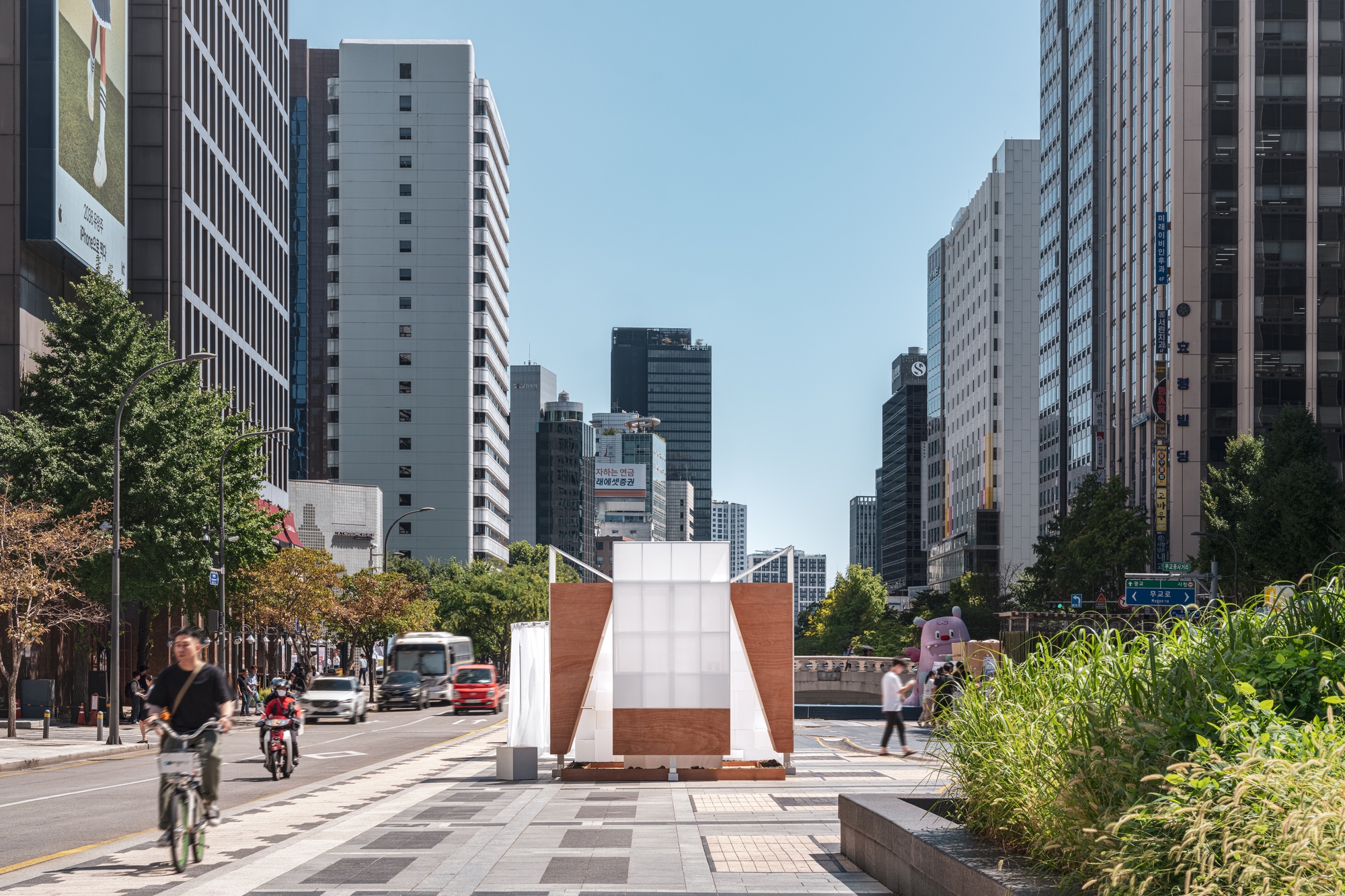 Pavilhão TEUM / um após | ArchDaily