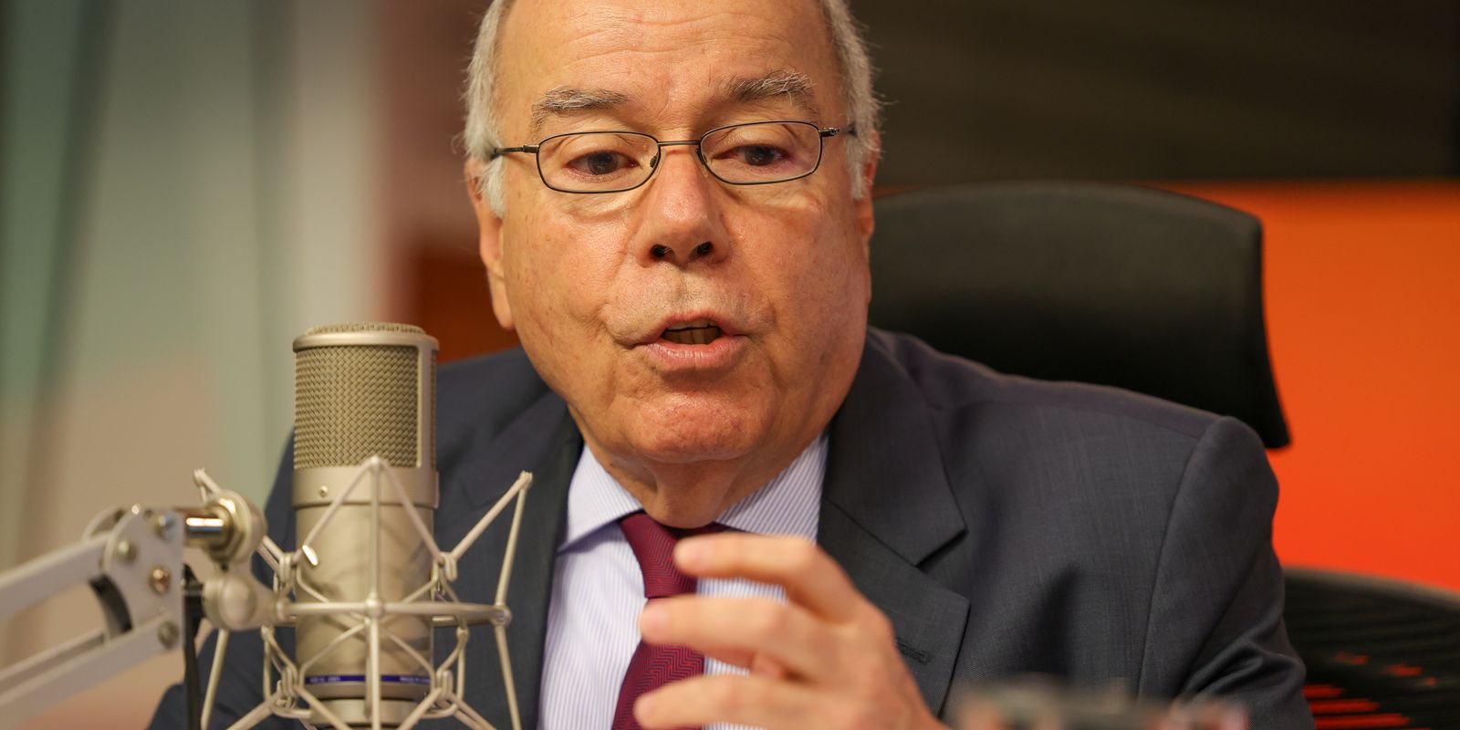 Mauro Vieira critica países que lucram com a destruição