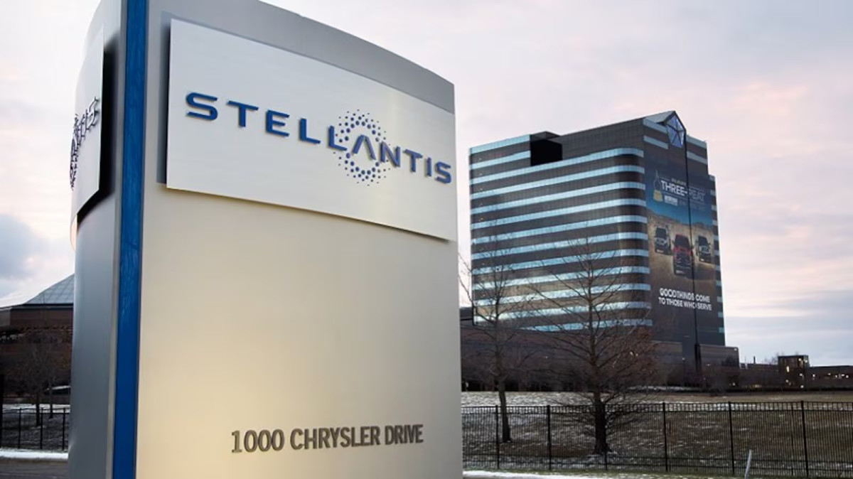Dirigir um Ford para o trabalho? Stellantis pode multar seu carro
