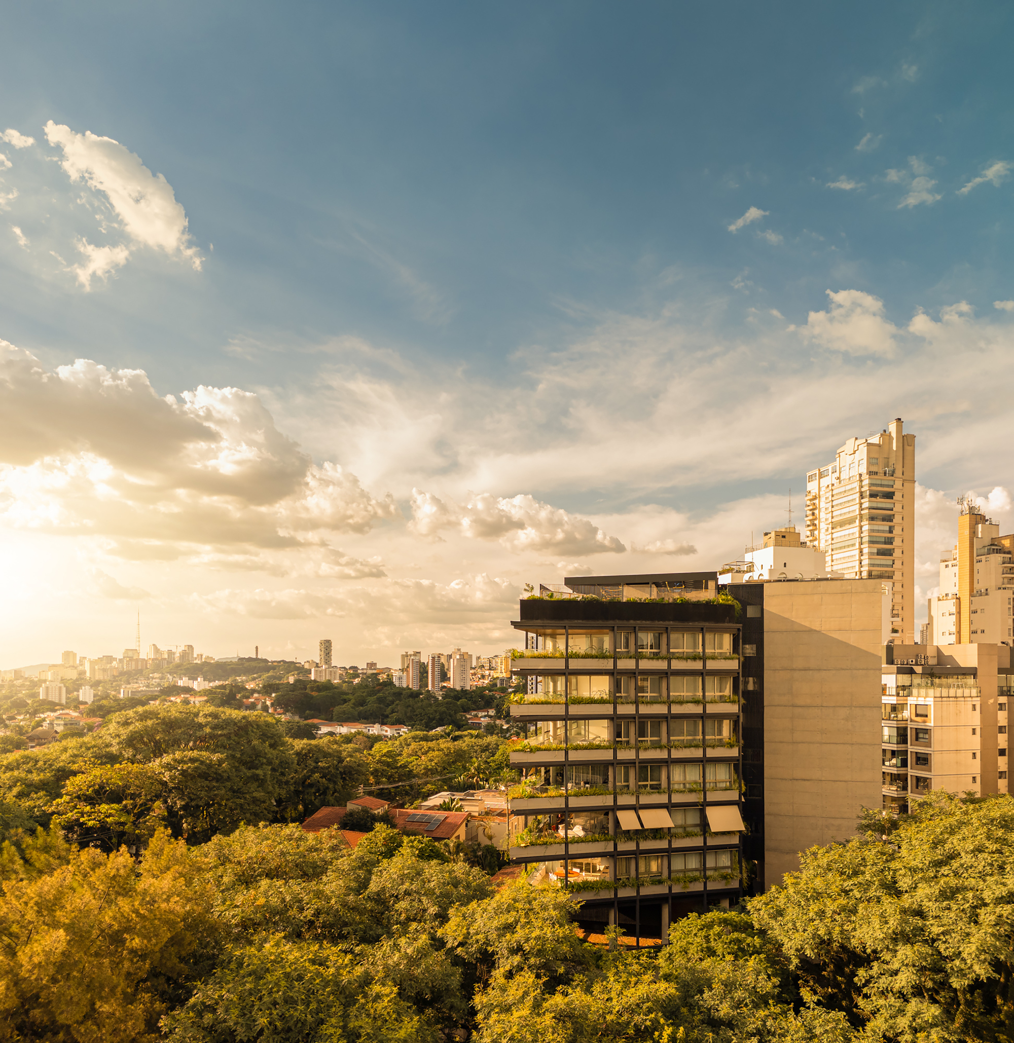 Pascoal Vita Building / Bernardes Arquitetura