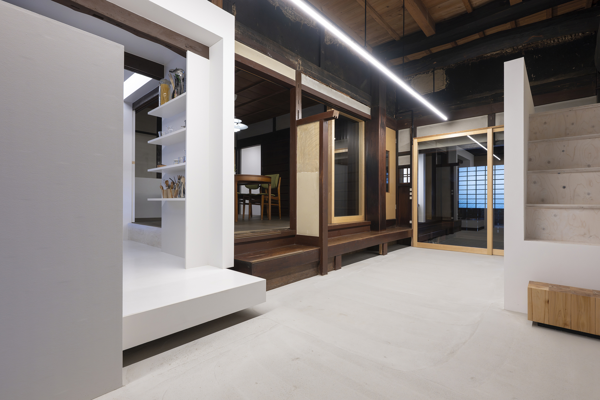 Antiga Casa Folclórica em Iwakura / td-Atelier