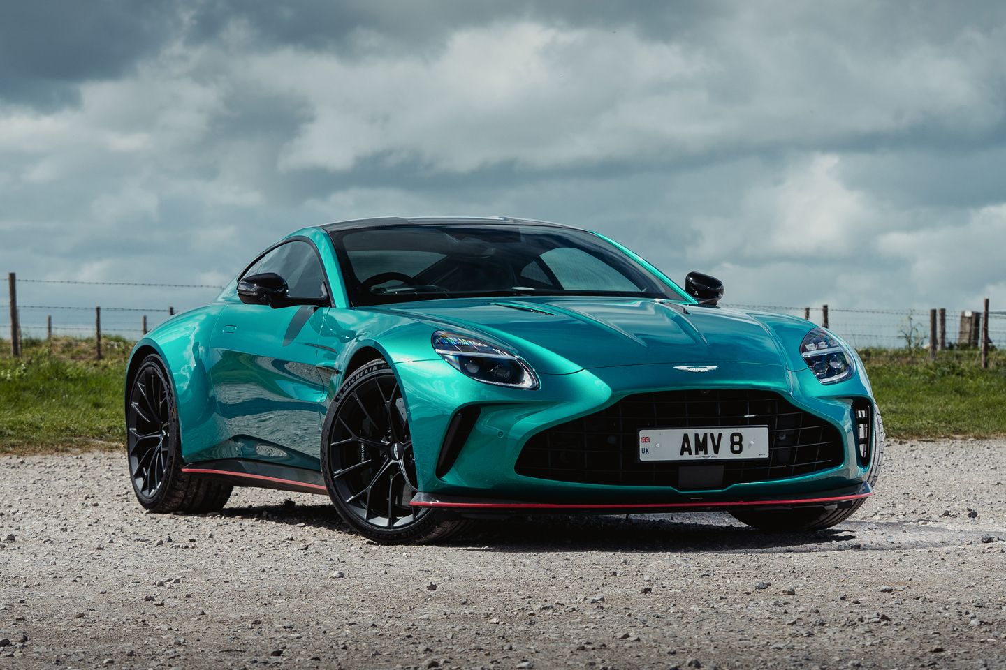 2026 Aston Martin Vantage S | Revisão de pH
