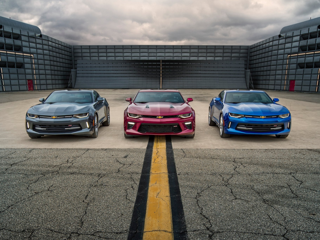 Chevy Camaro de próxima geração definido para retornar na plataforma Cadillac CT5