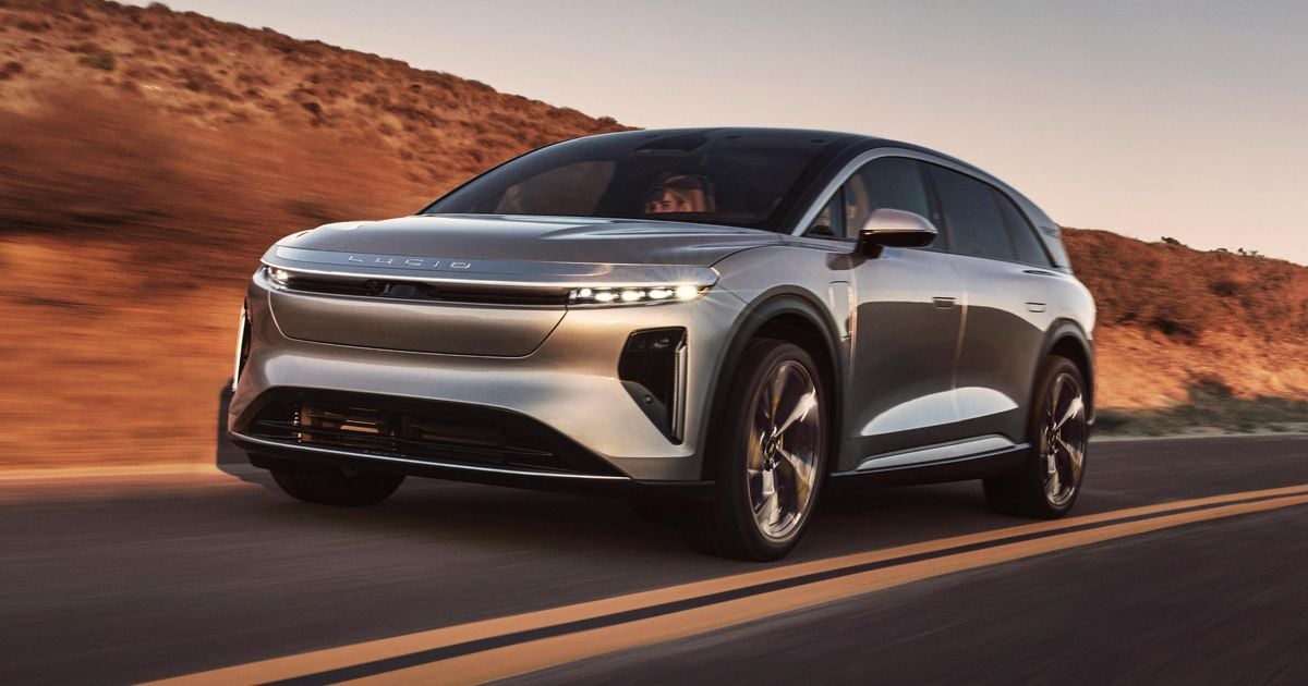 Lucid mais um passo mais perto do lançamento australiano à medida que a revelação do Cosmos SUV se aproxima