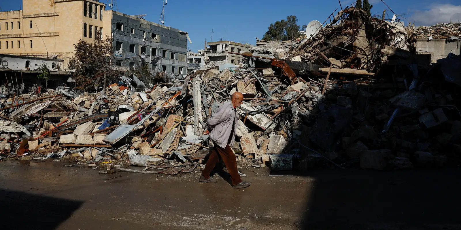 Israel atacou 129 unidades de saúde no Líbano em 45 dias de guerra