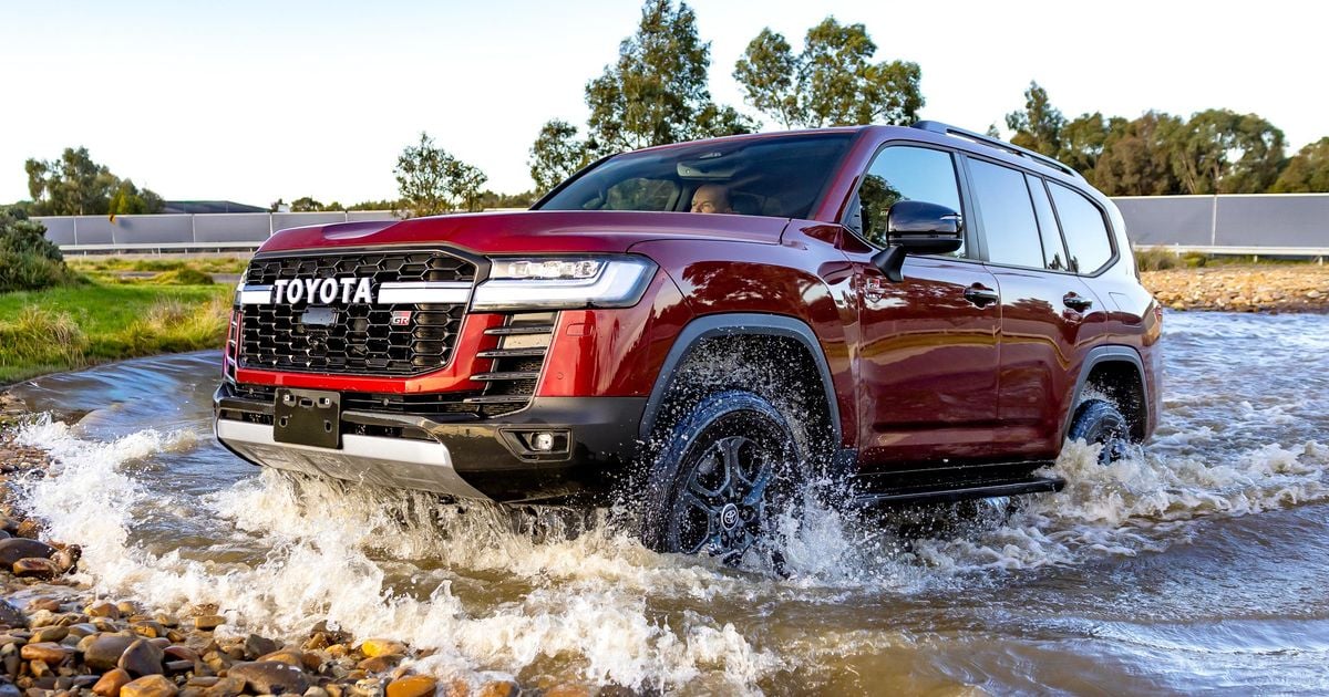 Toyota LandCruiser Hybrid atrasado, Prado Hybrid ainda não compareceu