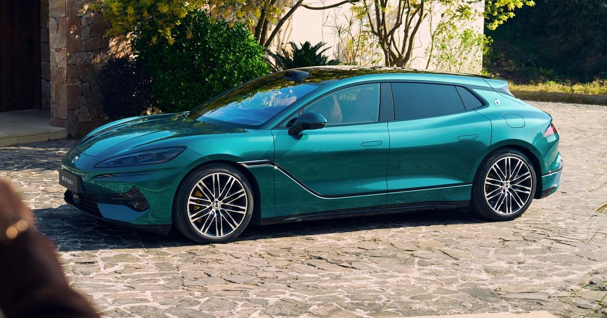 Denza Z9 GT: A potência híbrida plug-in pode se juntar ao EV trimotor de 850 kW na Austrália