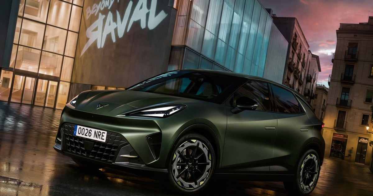 2026 Cupra Raval revelado como EV baby hot hatch acessível