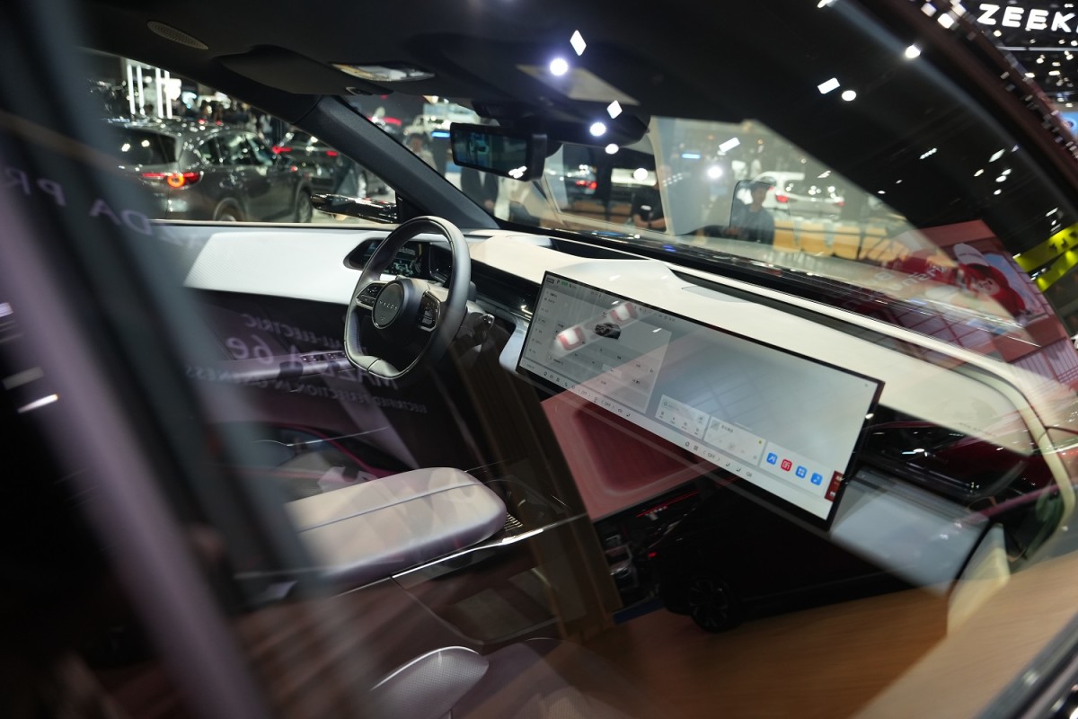 Mazda afirma que telas maiores são melhores para dirigir