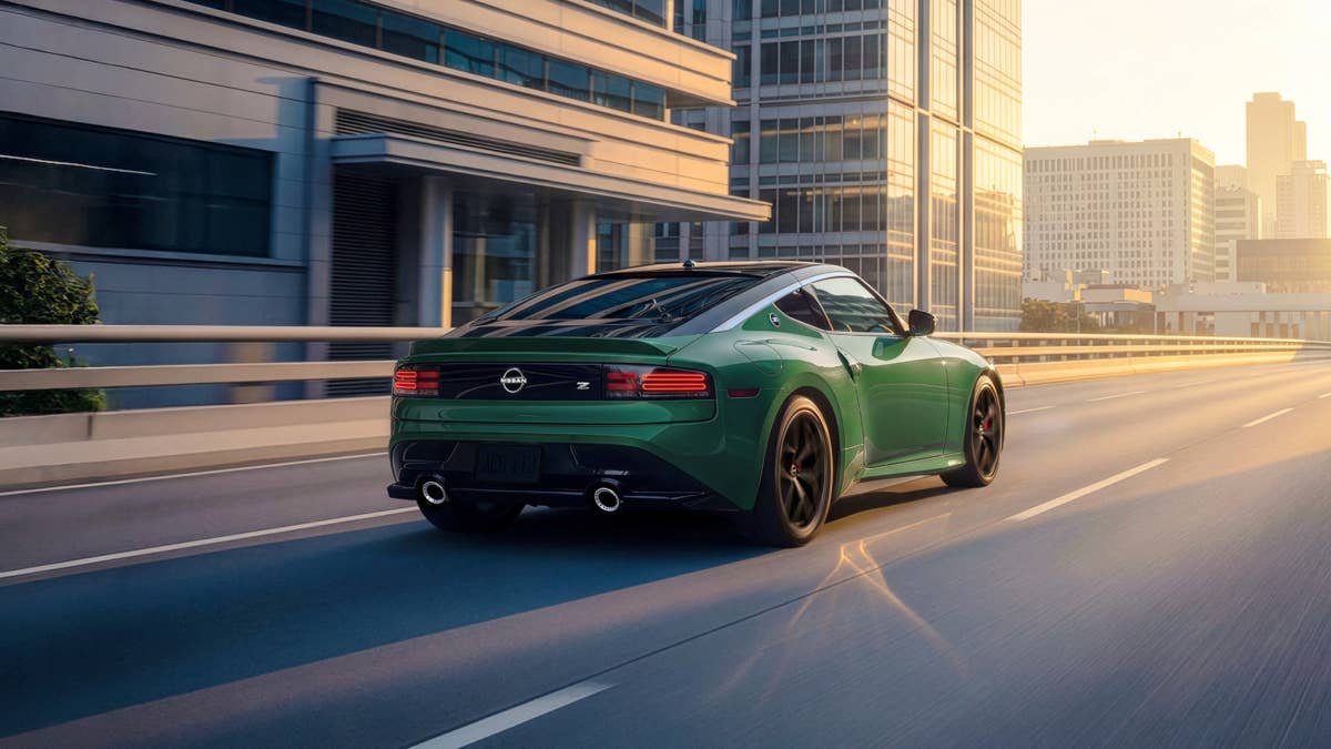 Próximo Nissan Z provavelmente adiado até depois de 2030, já que o GT-R chega primeiro