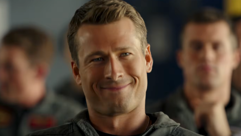 A incrível e improvável história de como Glen Powell se tornou a Fox no filme Super Mario Galaxy