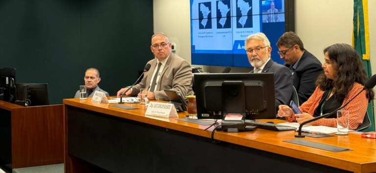 Ferrovia em reconstrução: ANTT lidera articulação para garantir futuro da Malha Sul após crise climática — Agência Nacional de Transportes Terrestres