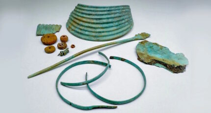 Tesouro de joias da Idade do Bronze encontrado durante a construção de um parque eólico – The History Blog