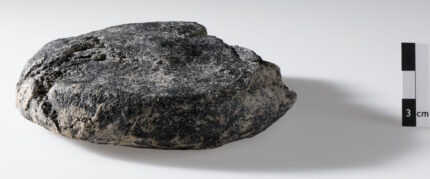 Pão carbonizado encontrado em acampamento militar romano – The History Blog