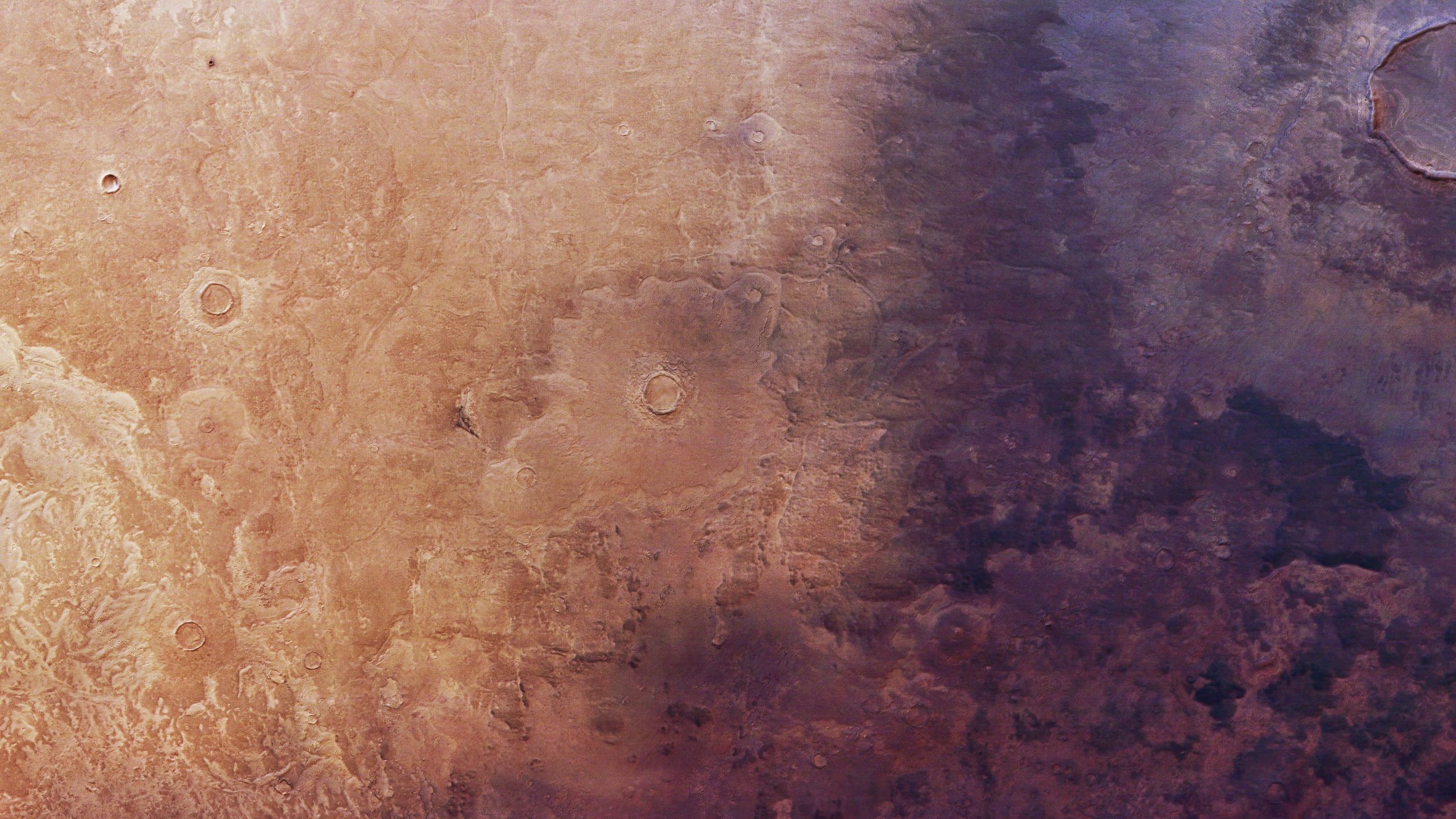 Cinzas vulcânicas antigas vistas soprando em Marte em novas imagens de naves espaciais