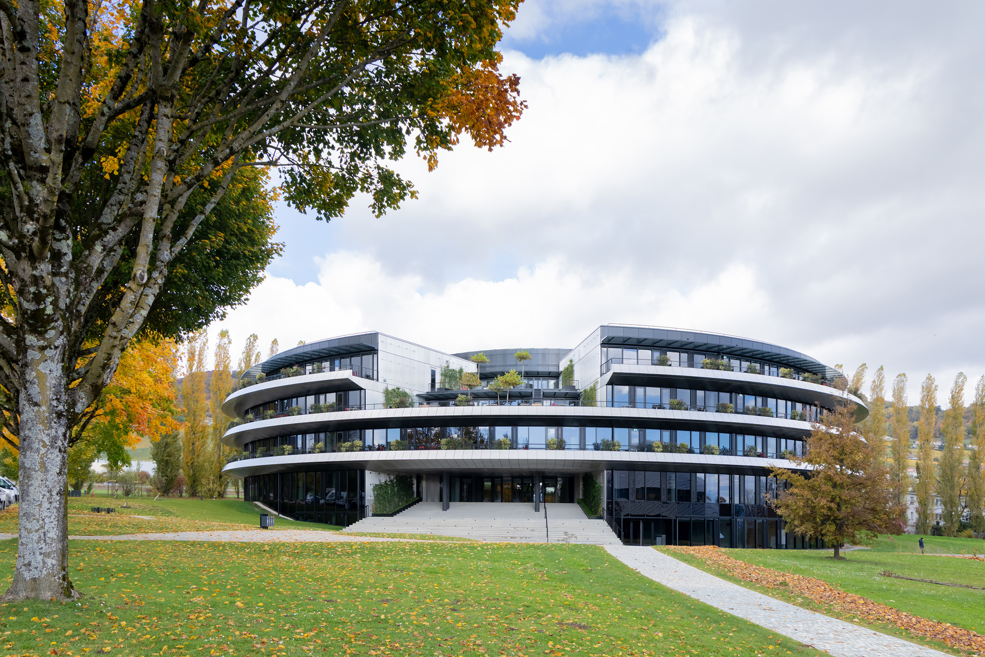 Philo Science Center no Institut Le Rosey / Bernard Tschumi Architects