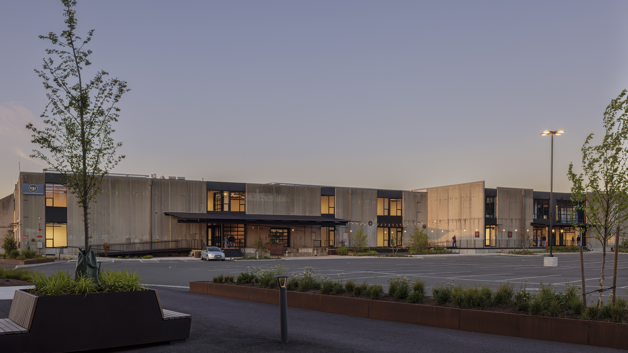 Estaleiros do Canal Oeste / Graham Baba Architects